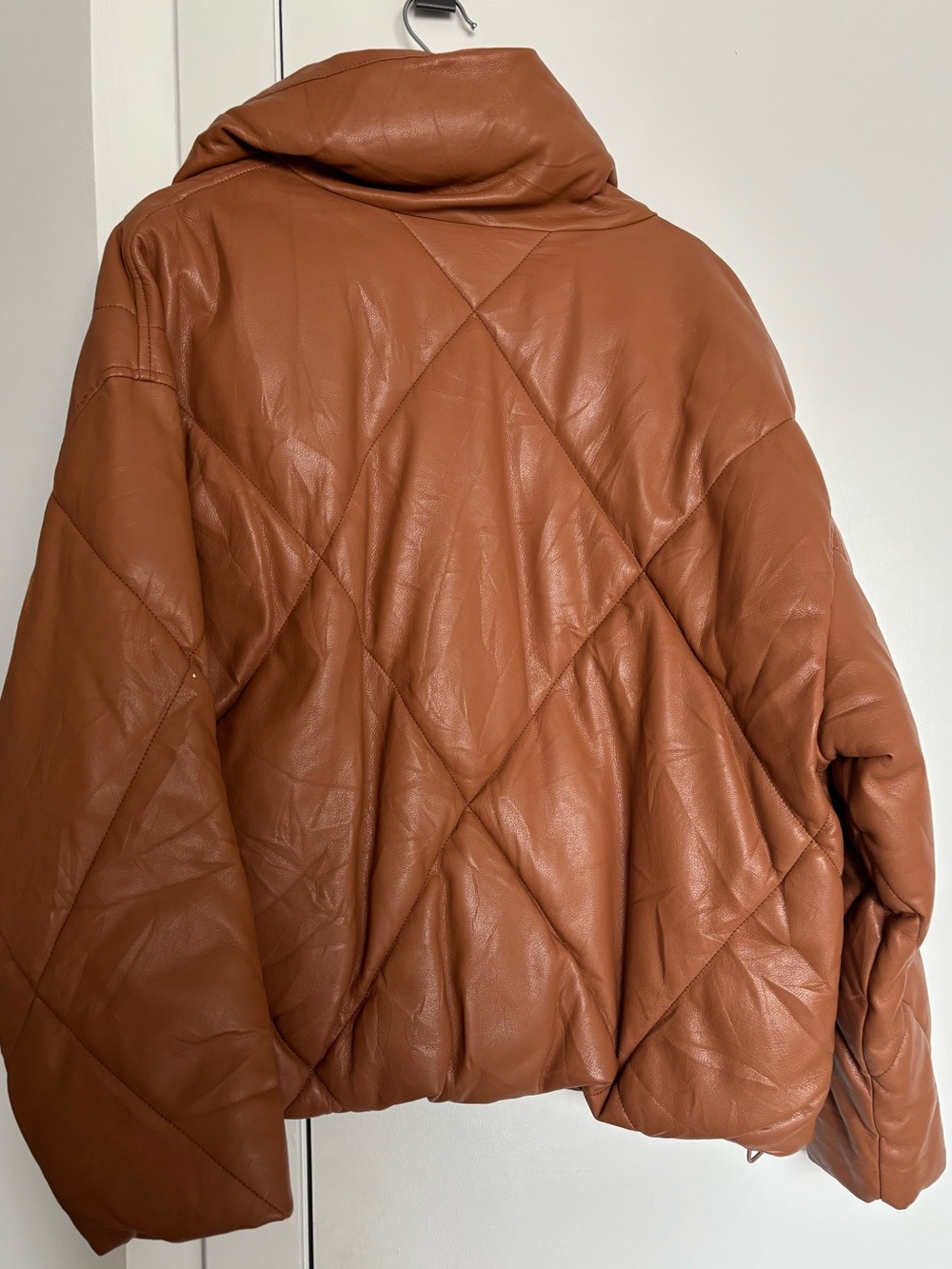 Abercrombie & Fitch Women's Diamond Puffer - Vegan Leather - Tan - Medium - Picture 10 of 12